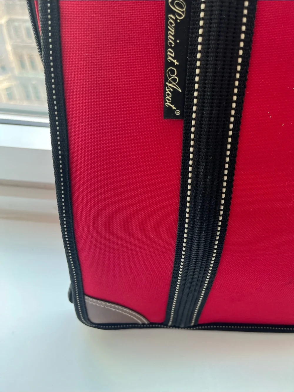 Picnic by Ascot Portfolio, Laptop or travel bag (unisex)
